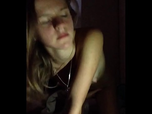 ❤️ Ein Mädchen masturbiert und wichst ❤️❌ Super sex bei porn de.porn-tub-sexer.ru ❤